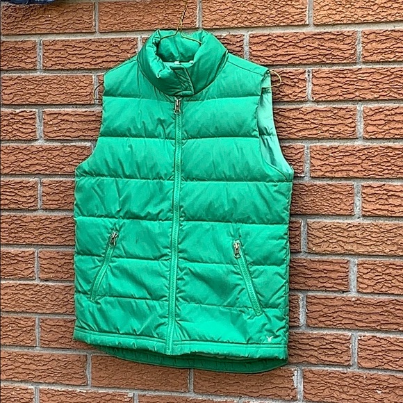 AE zip up vest - Picture 6 of 6